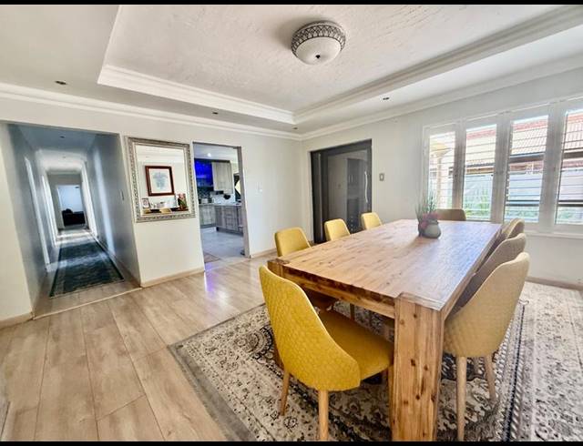 4 BEDROOM HOUSE FOR SALE IN VANDERBIJLPARK SE 4